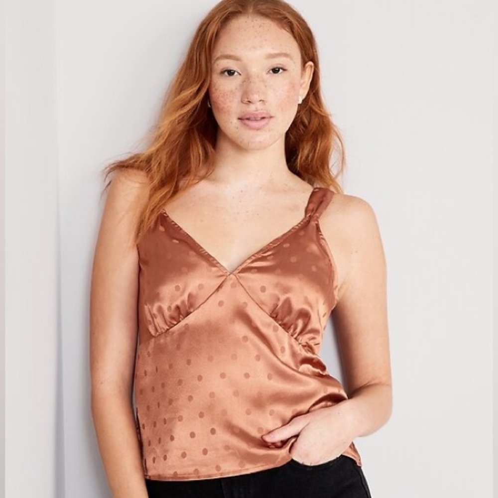 NWT Old Navy Polka Dot Satin Jacquard Cami Tank Top